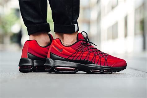 billige nike air max rot schwarz|nike 95 air max.